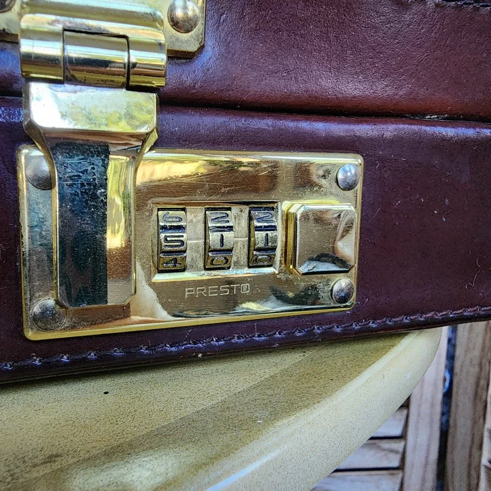 Vintage Presto Brown Leather Briefcase Portfolio Combination Lock Mod Retro